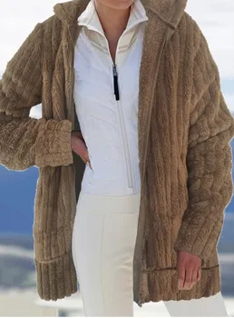 2023 Новое модное женское пальто с мехом в полоску