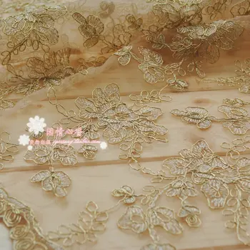 Ширина 120 см Красивые золотые вышивальные нити Автомобильная кружевная ткань из кости Одежда Свадебное платье Ручной работы DIY Аксессуар